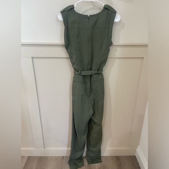 Banana Republic Olive Green Sleeveless Utility Jumpsuit Size 0 - Picture 6 of 6